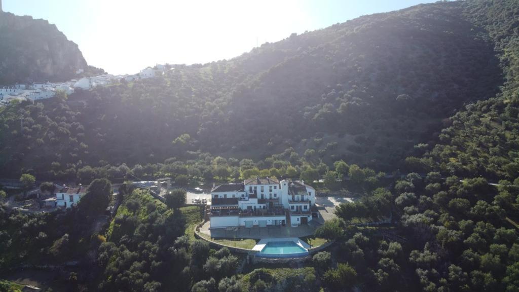 Hotel Rural Los Tadeos Саара-де-ла-Сьерра Экстерьер фото